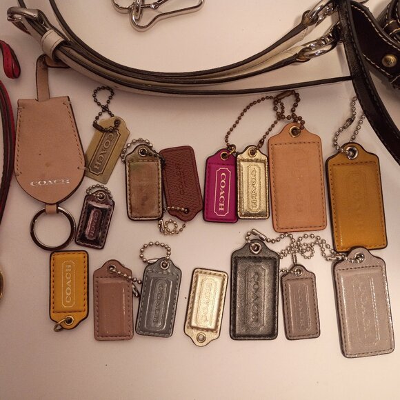 MIXED LOT 25 Pieces Coach & MK Hang Tags Bag Fobs + Replacement Straps - Picture 4 of 9